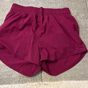 Target all in motion short